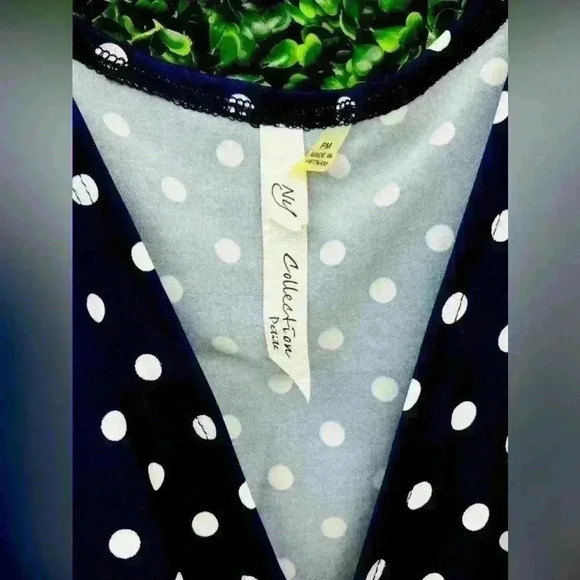 NY PETITE COLLECTION, DARK BLUE POLKA DOT JUMPSUITS Size M. - Picture 4 of 5